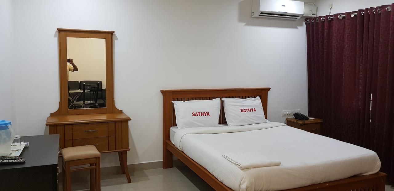 Sathya Inn Guruvāyūr Εξωτερικό φωτογραφία